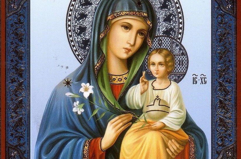 Вянет всё. Почти всё.