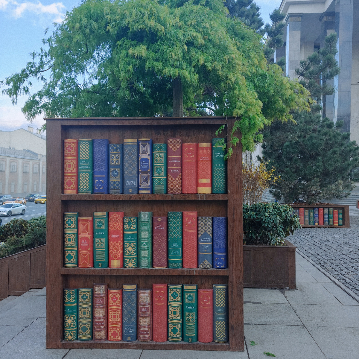 Фотозона у Библиотеки им. Ленина (фото автора) 