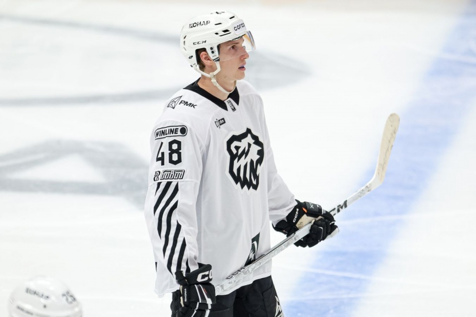 Арсений перед стартом одного из гостевых матчей