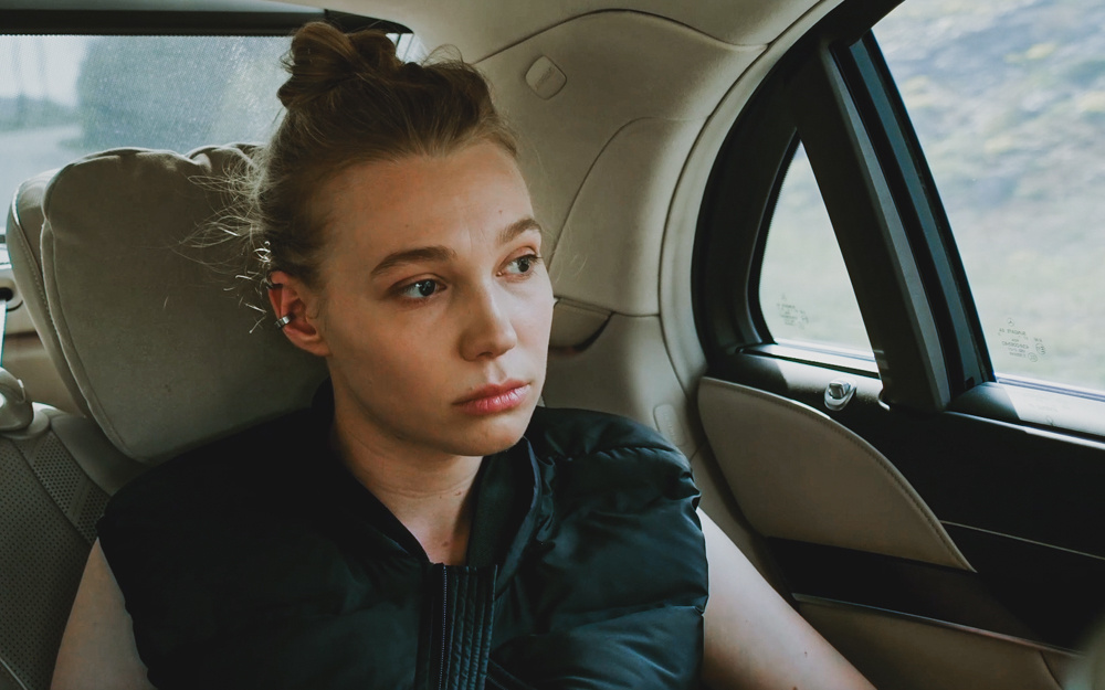 Марина Васильева в роли хакерши Призмы в сериале «Тайфун»