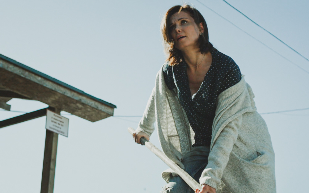 Александра Урсуляк в роли Кати в сериале «Тайфун»