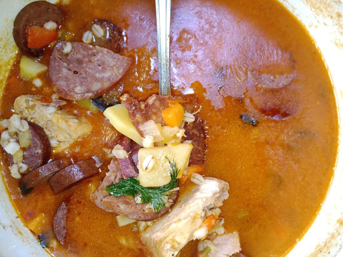 Образец готовой солянки.