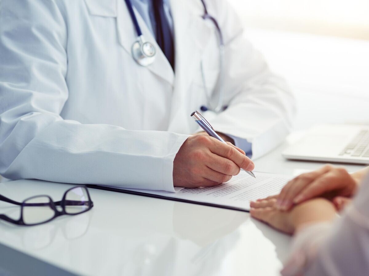    Прием у врача | © iStock.com / Rostislav_Sedlacek