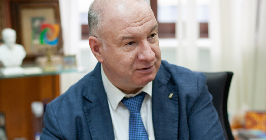 И. о. декана философского факультета МГУ Алексей Козырев: Желаю студентам быть «губкой»