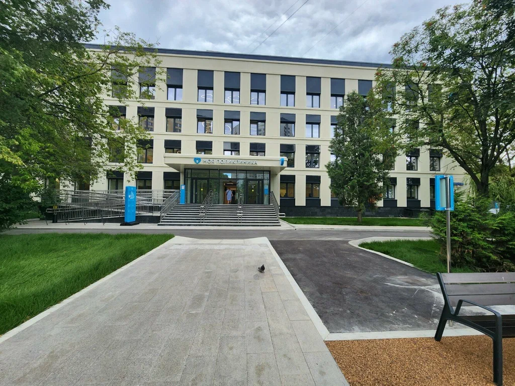 Моя поликлиника. Красиво и ... почти бесполезно