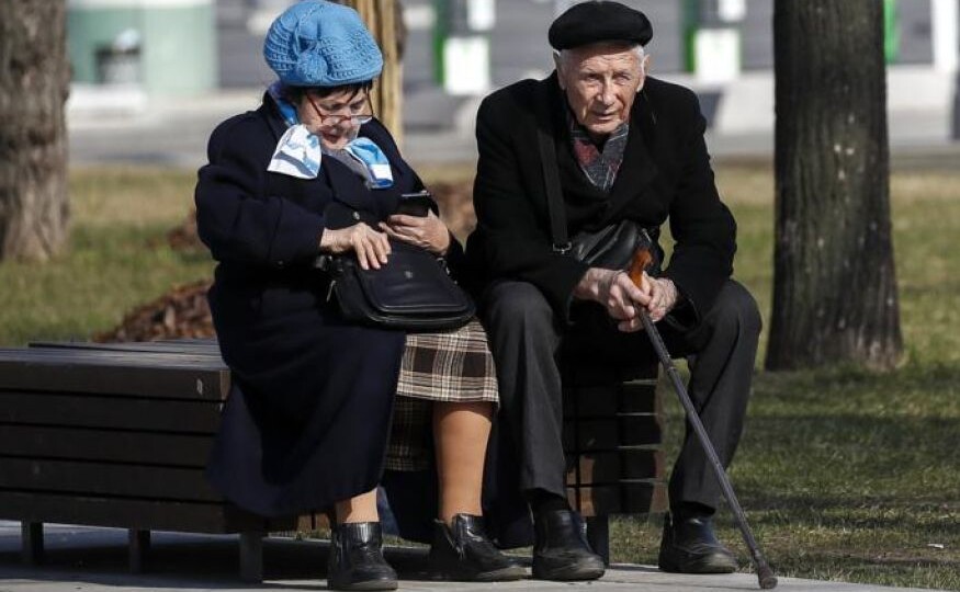 Пенсионный возраст хотят вновь повысить. В Госдуме против: «Хватит будоражить людей и жалеть богатеньких!»