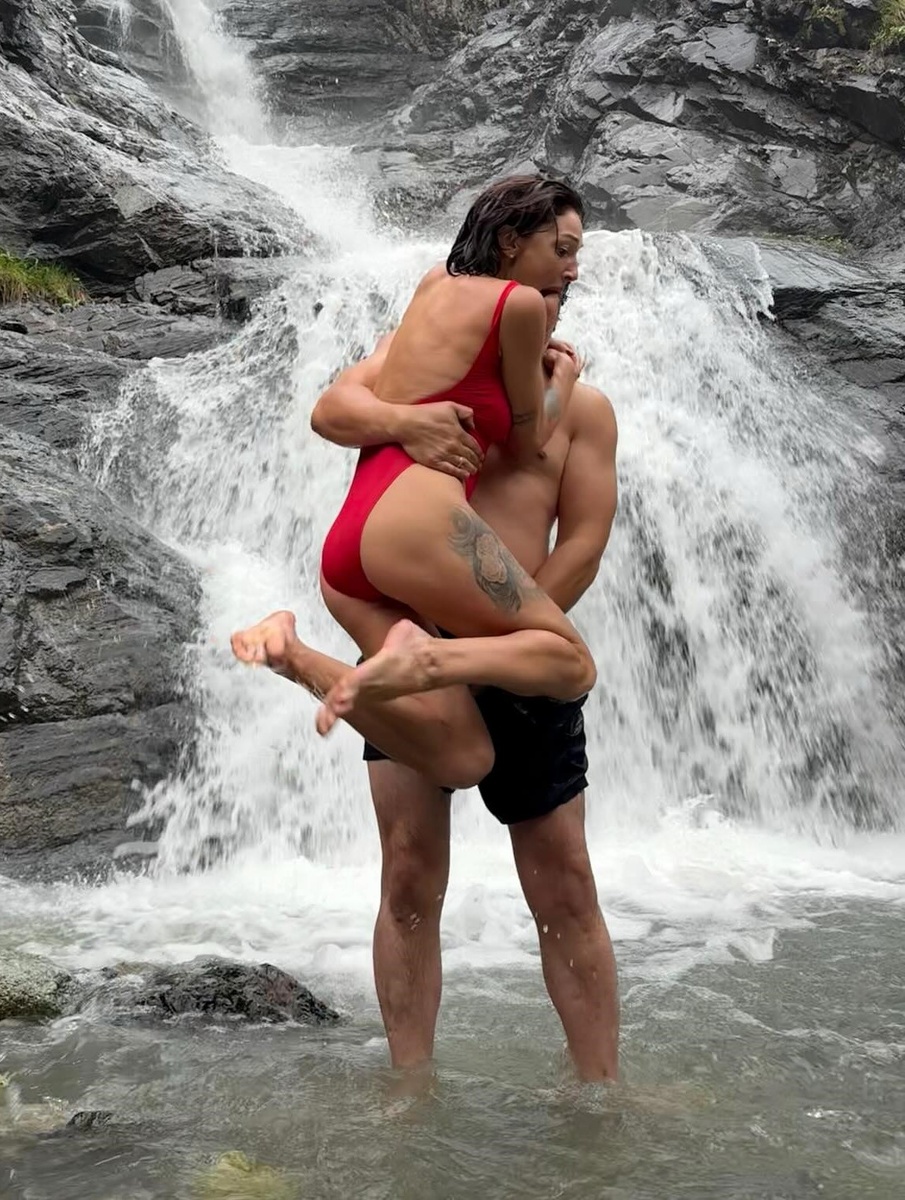    Настя Ивлеева раскритиковала свои ягодицыСоцсети Насти Ивлеевой