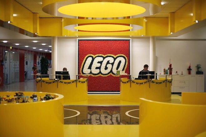 Магазин Lego. 