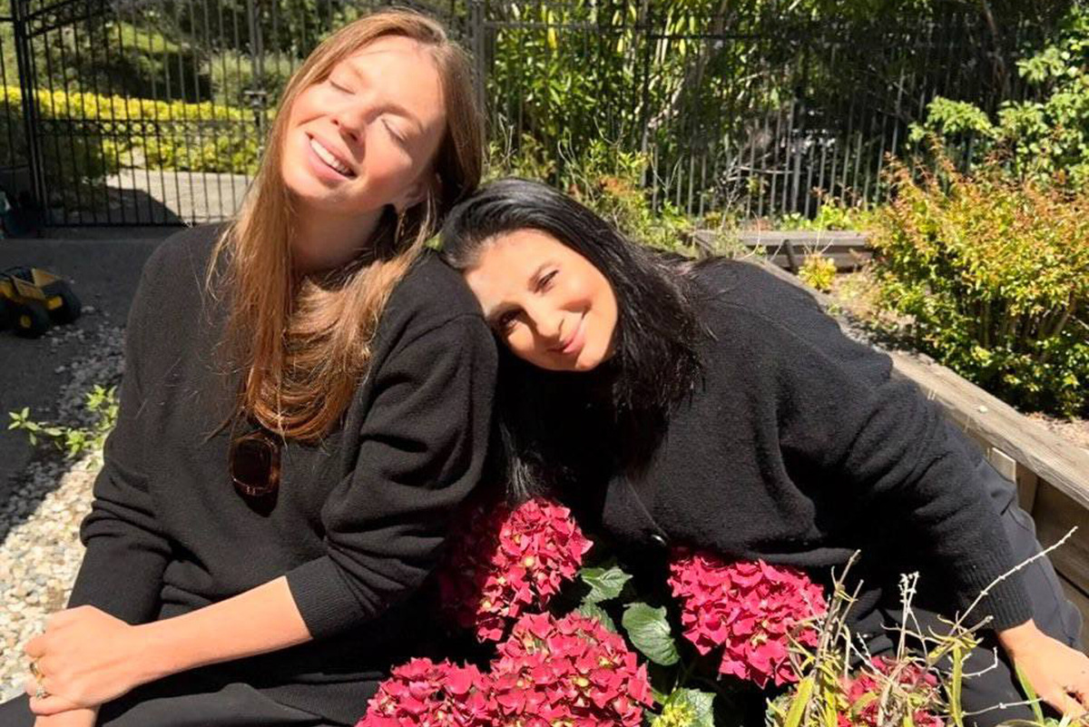     «Настю мы родили рано»: Екатерина Стриженова показала живущую в США дочь в день ее 38-летия