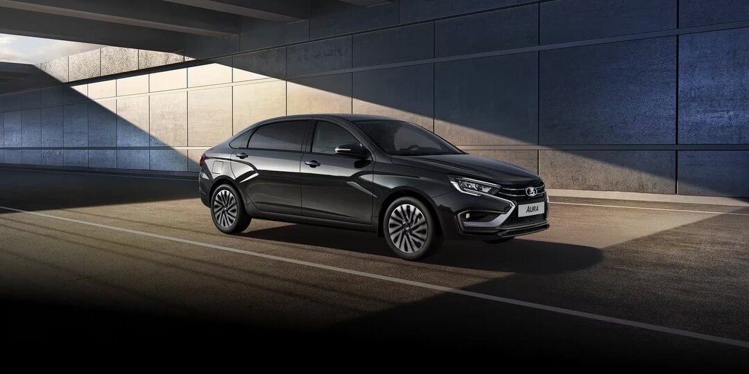 Lada приблизили к бизнес-классу: Aura превратили в «передвижной офис»