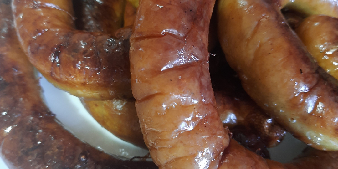 Луковая колбаса - неожиданный рецепт, который покорил меня! Готовила сама и делюсь опытом.