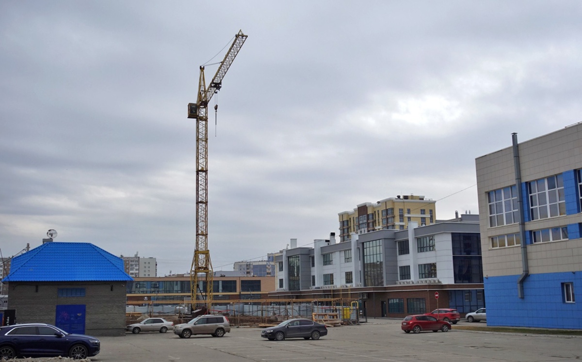 Стройка на ул. Взлетной, 31