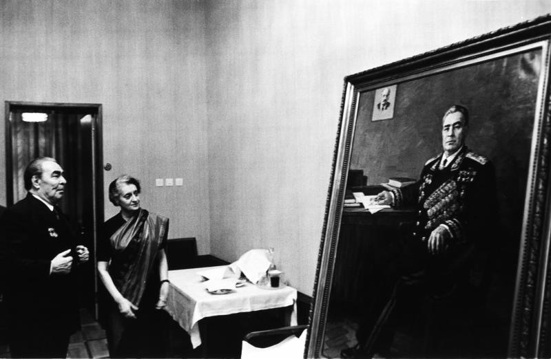 Леонид Брежнев и Индира Ганди. Владимир Мусаэльян, 1976 год, МАММ/МДФ, ТАСС.
