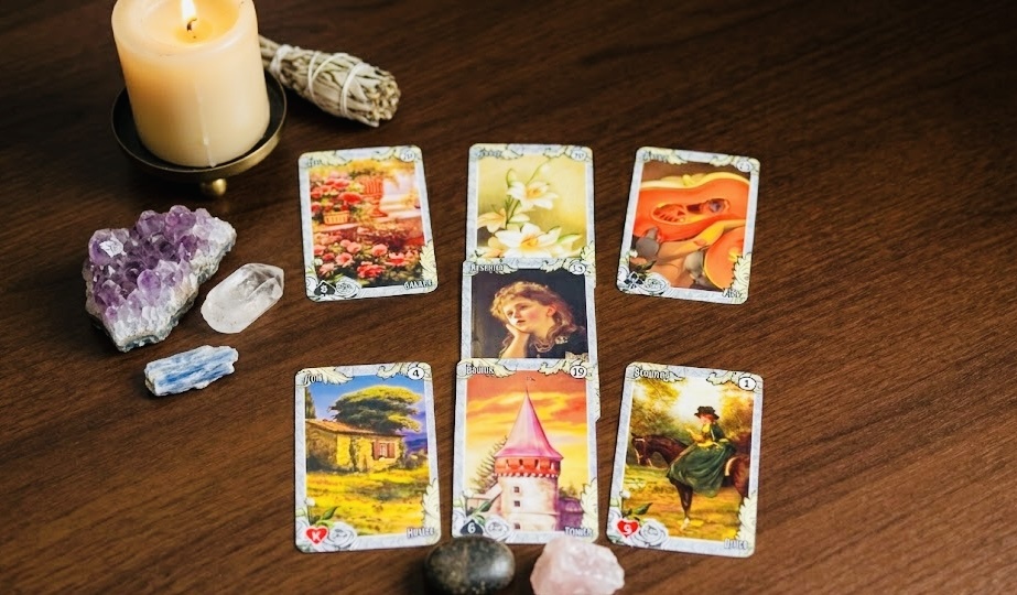 Вы идеальная пара. Карты оракула Ленорман показали, что происходит за закрытой дверью ваших отношений.