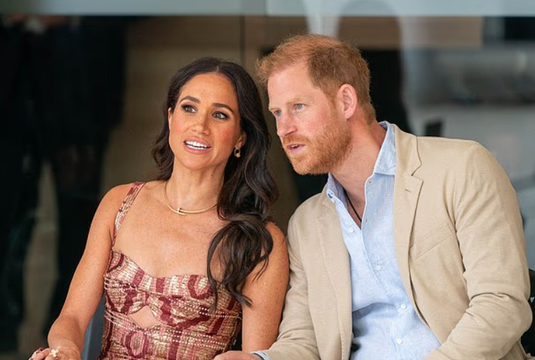 Принц Гарри рассказал о слезах сына за 250 000 долларов. Психологи замечают манипуляцию