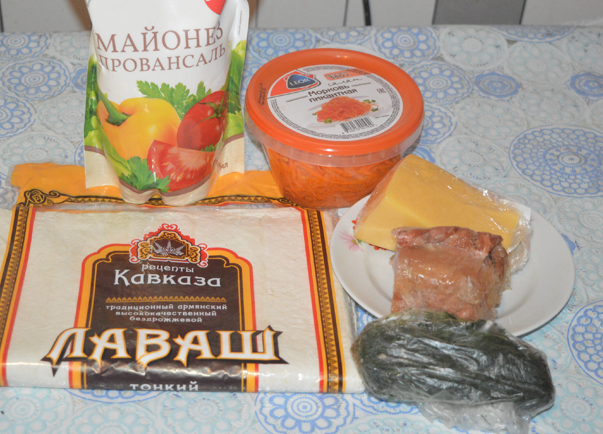 Закуска в лаваше с ветчиной и сыром. Шаг 1.