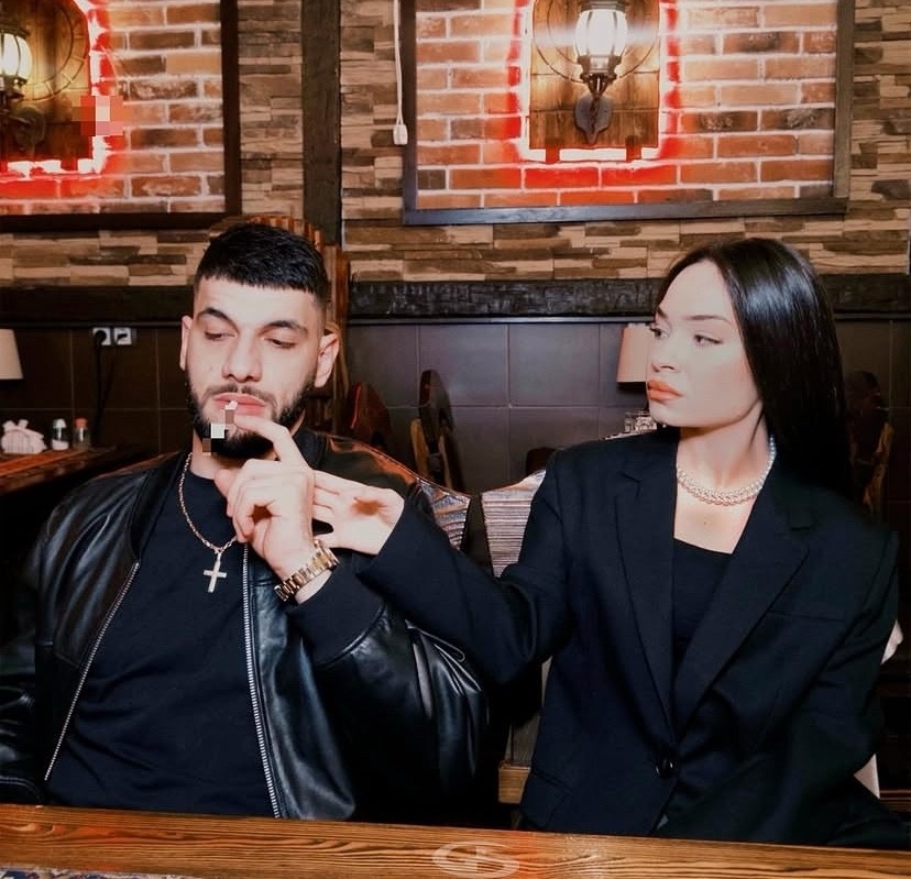 //Источник: the_kiliana,the_jakone/ Instagram.com (Meta признана экстремистской организацией)📷
