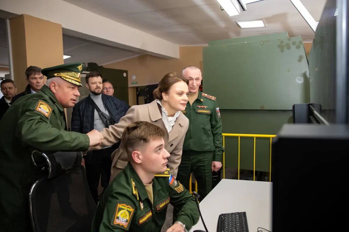     По словам Анны Цивилевой, важная роль в реализации соцгарантий возложена на военные комиссариаты