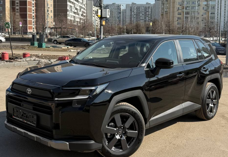 АвтоВАЗ - учитесь! За 2026 год Toyota (которой официально нет в России) продала 7000 автомобилей. Сколько они реально стоят "под ключ"
