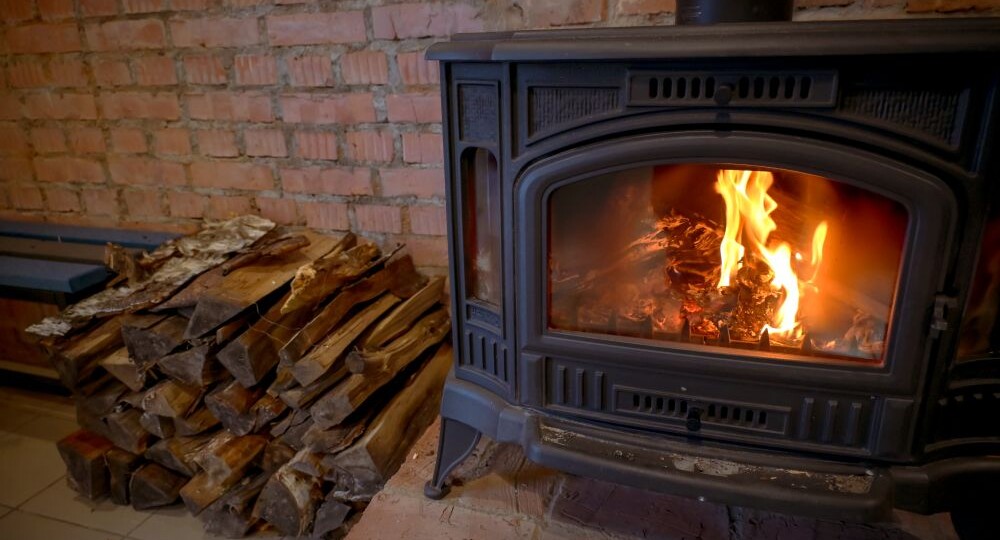 Готовь дрова весной