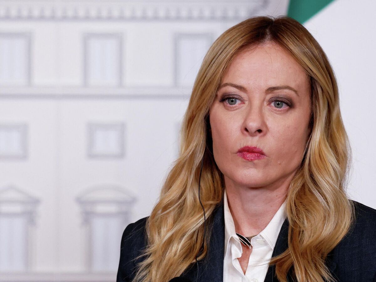    Джорджа Мелони во время пресс-конференции с Владимиром Зеленским в Риме | © REUTERS / Remo Casilli