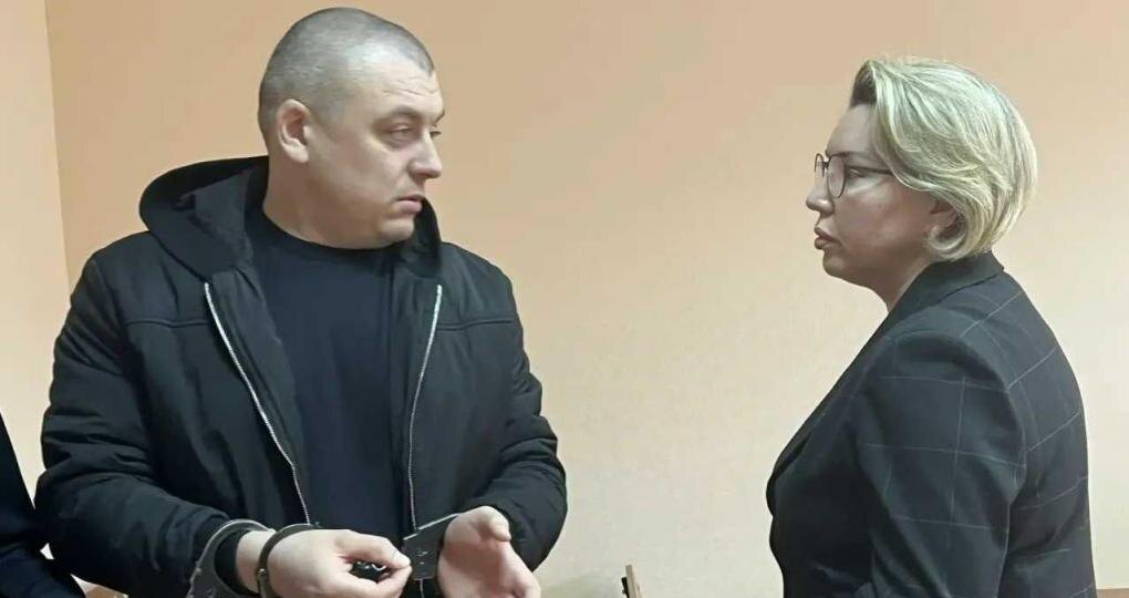 4 года колонии, 16,5 миллиона штрафа и лишение звания: в Новосибирске осудили экс-начальника ОЭБиПК Андрея Хомина