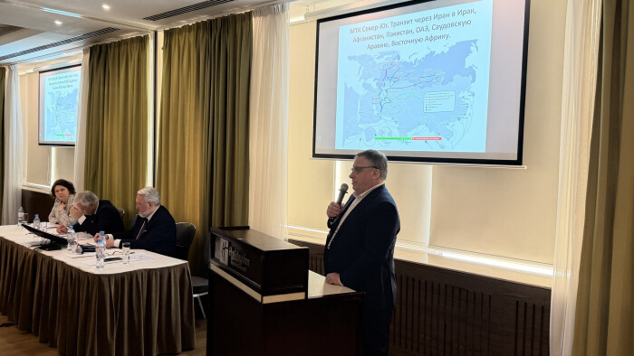 Читайте также: Александр Шаров: «Нам надо готовиться к увеличению товарооборота с Ираном»  📷
