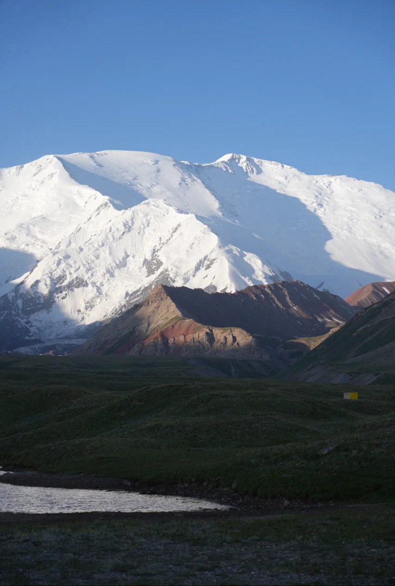 Вид с поляны Ачик-Таш