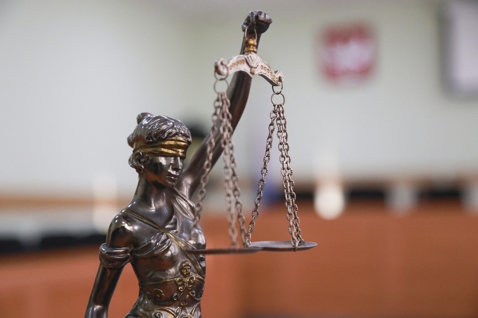    Деятельность буфетов в двух государственных театрах Москвы приостановлена Олег УКЛАДОВ