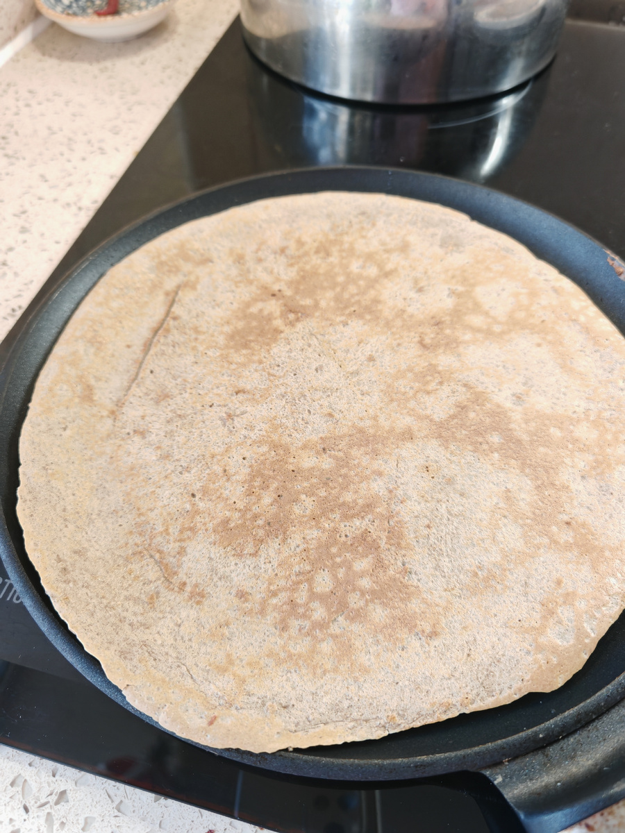 И с другой стороны подрумянить не забыли.