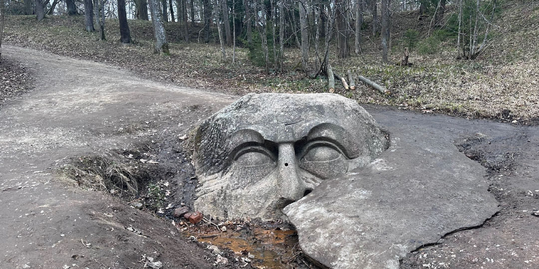 Парк"Сергиевка": не фонтанный Петергоф, а усадьба с Каменной головой