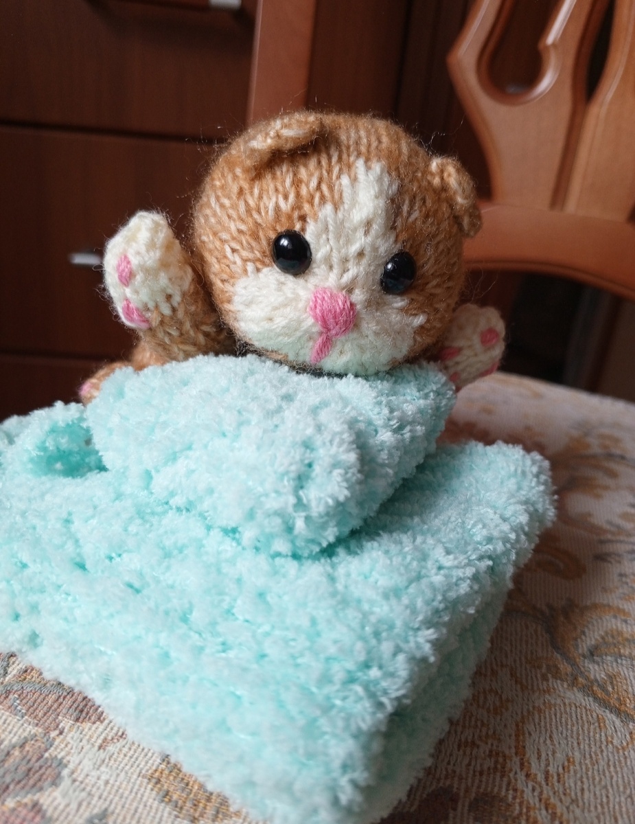 Котёнок спицами