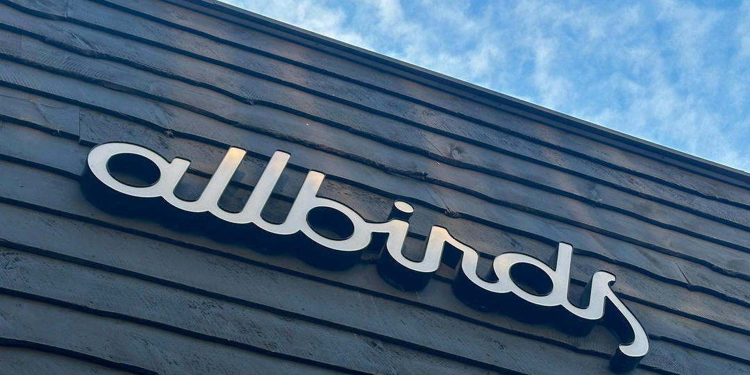 Ловко переобулись: американская обувная компания решила стать ИИ-провайдером