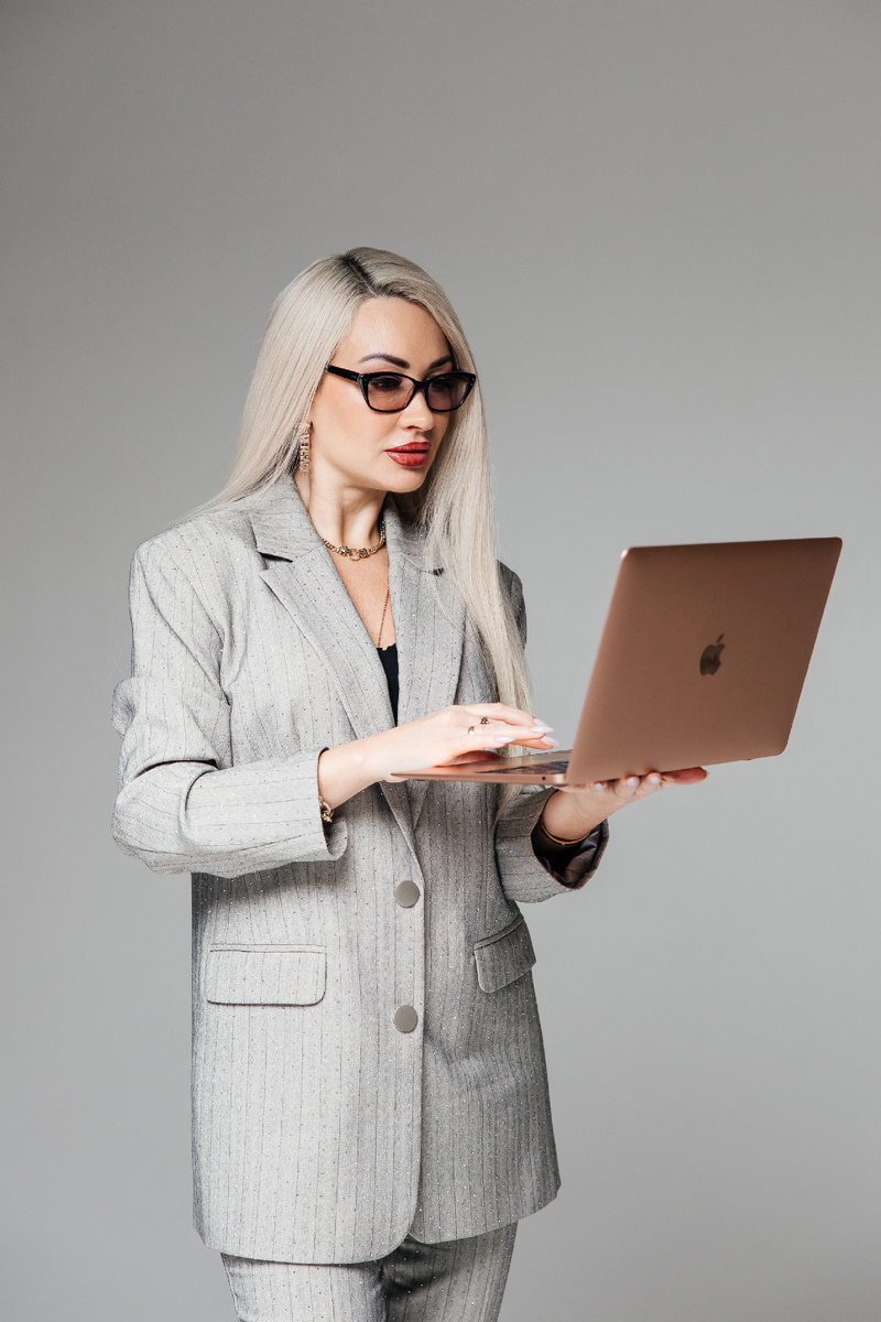 Юлия Падерина — основатель сети beauty-студий Rich Nails