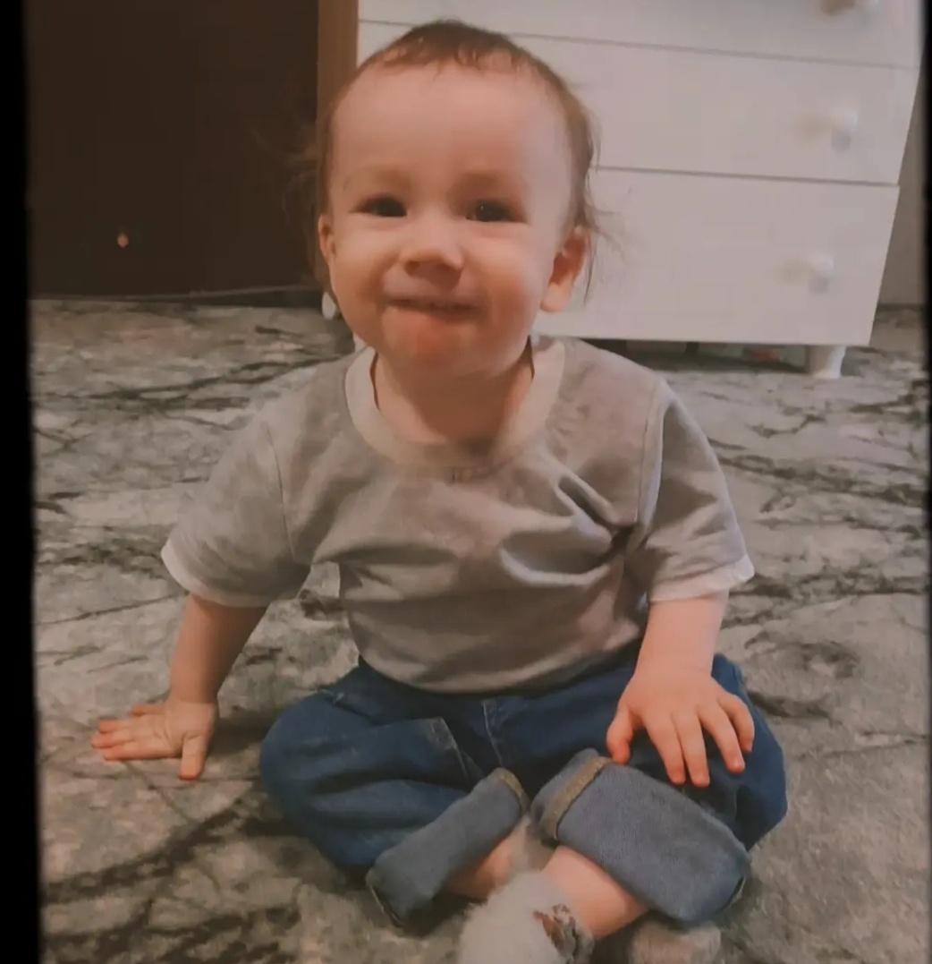 Сегодня Марку исполнился год. 