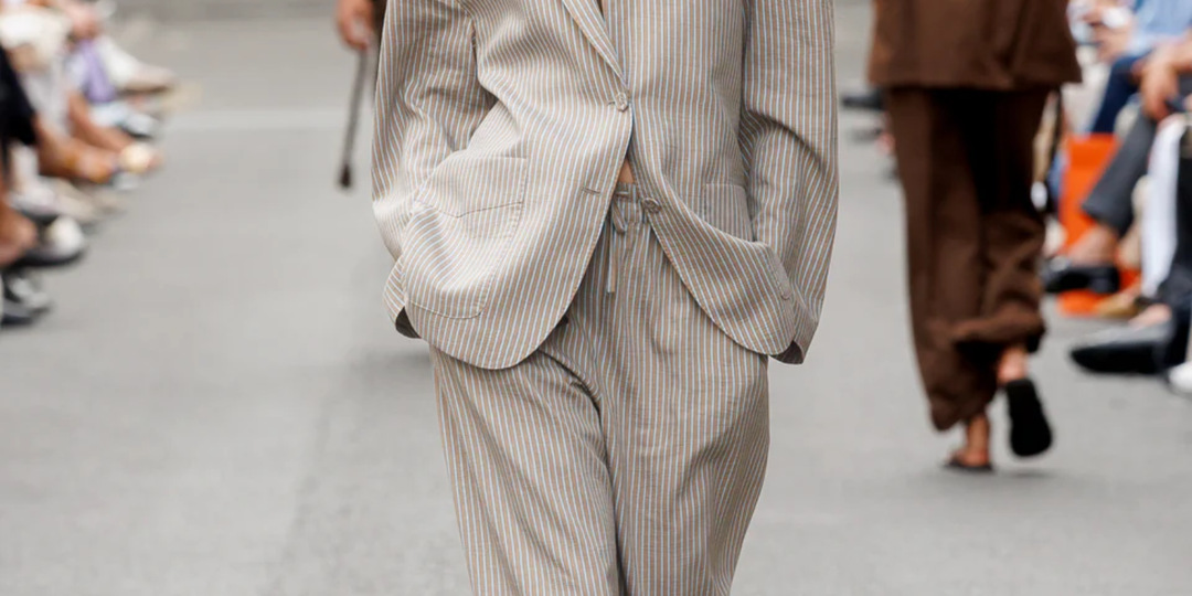 Лето в офисе. Стильные решения с подиумов.