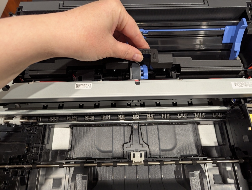 Что делать, если dtf плёнка уходит в сторону при печати на dtf принтере epson L18050