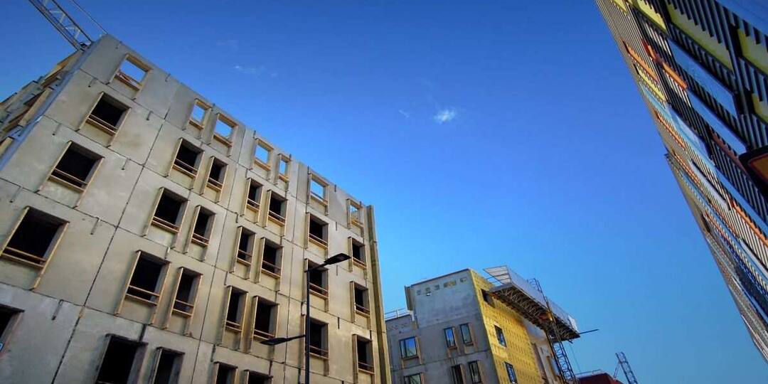 Крепкий рубль тормозит снижение ставок