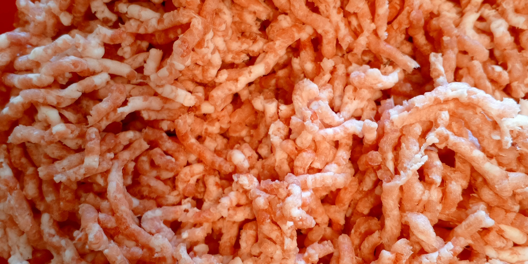 Жизнь идет своим чередом.