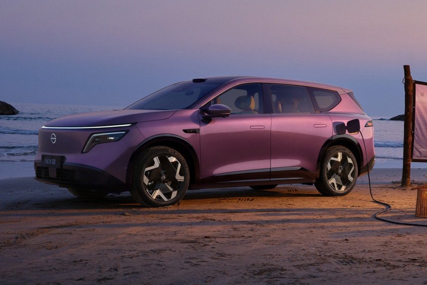    Nissan NX8