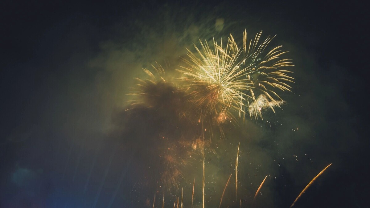   Где смотреть праздничный фейерверк в День Победы   1MI