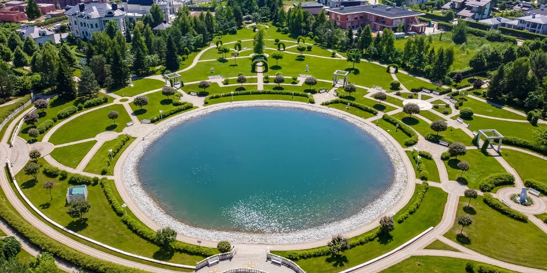 Как из пустоты сделали один из самых дорогих посёлков Подмосковья