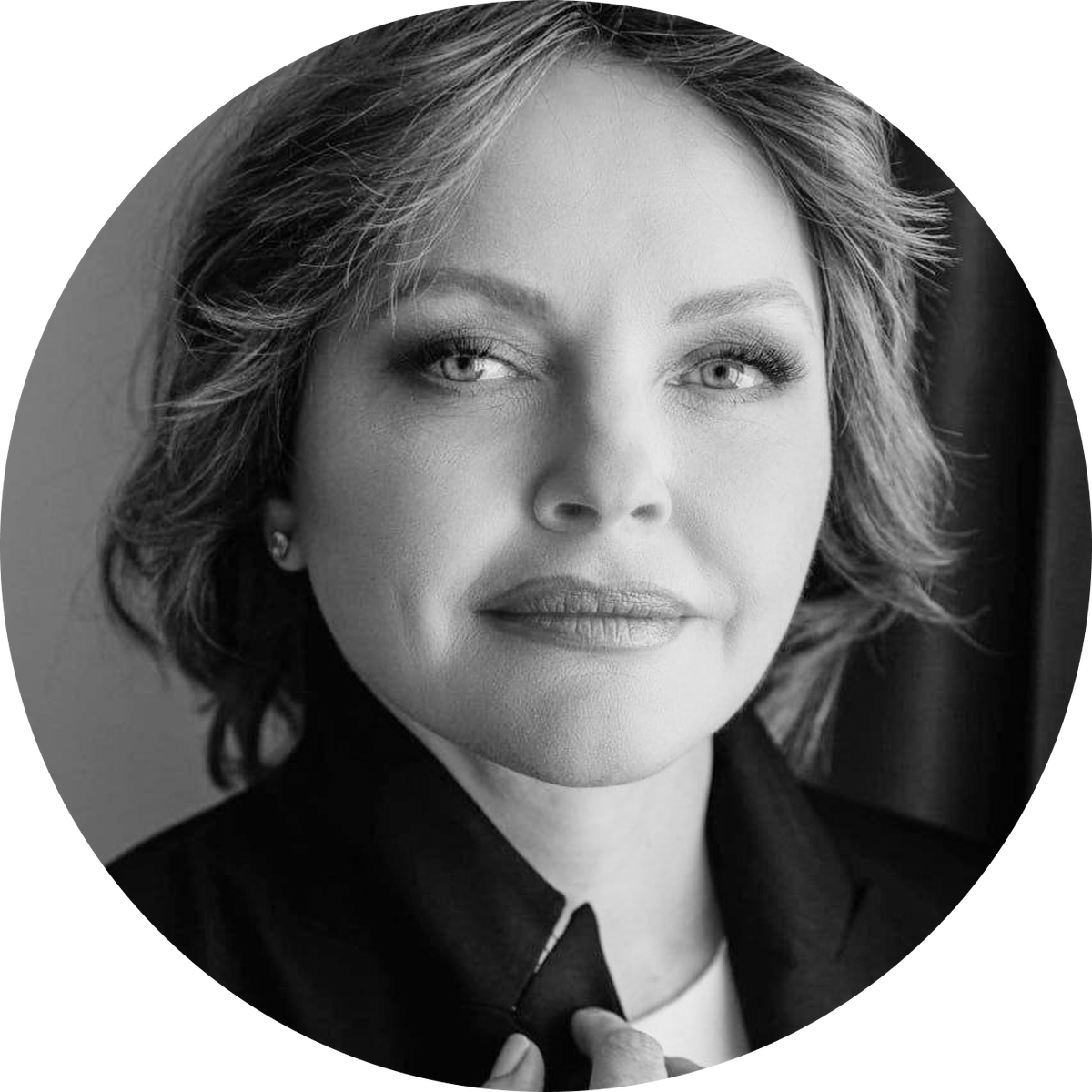    Я только спросить: почему кожа стала чувствительной и как восстановить ее барьер? (фото 1)