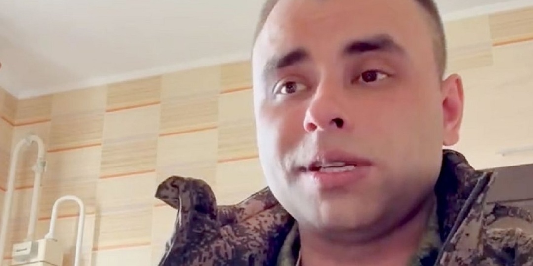 Baza: Разыскиваемый летчик Воевода находится на Юге России