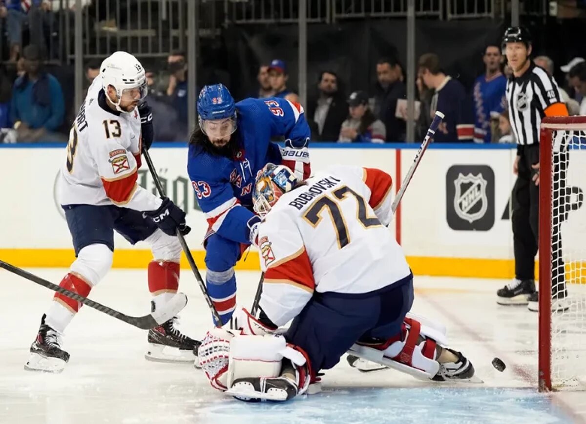     Нью-йоркский журналист назвал Бобровского логичным кандидатом на замену Куика в «Рейнджерс»