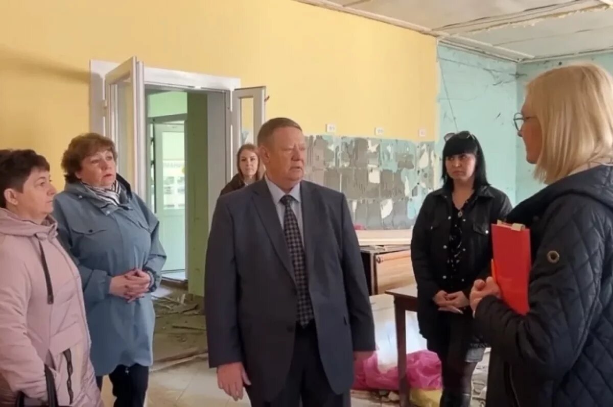    В Аткарске начался ремонт исторического здания школы