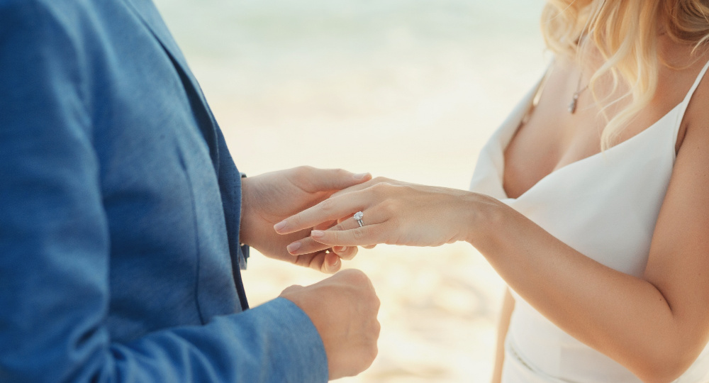 Почему мужчина на самом деле женится (и это не всегда про любовь)
