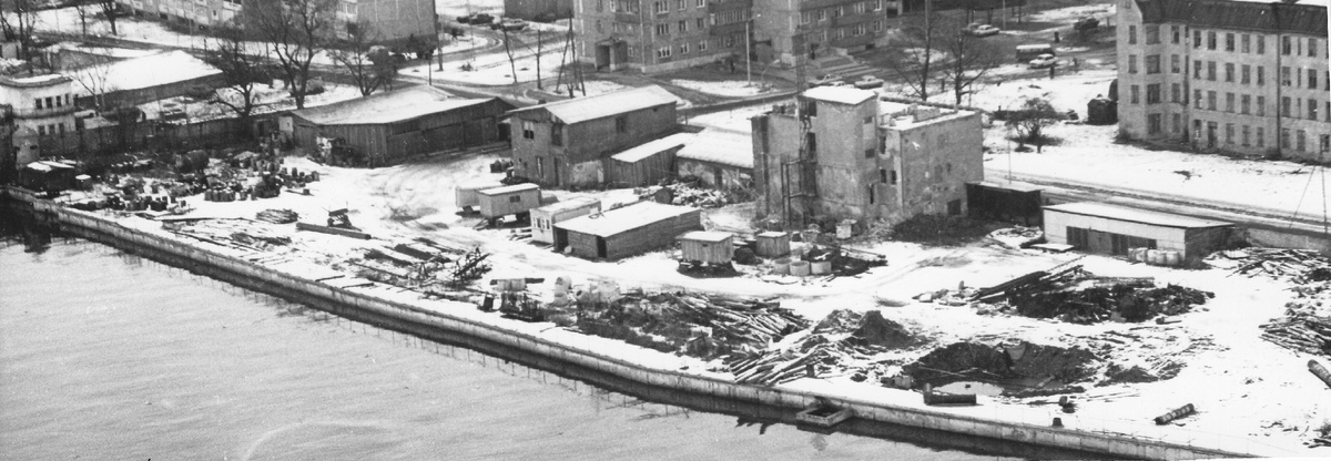 Территория музея, 1990