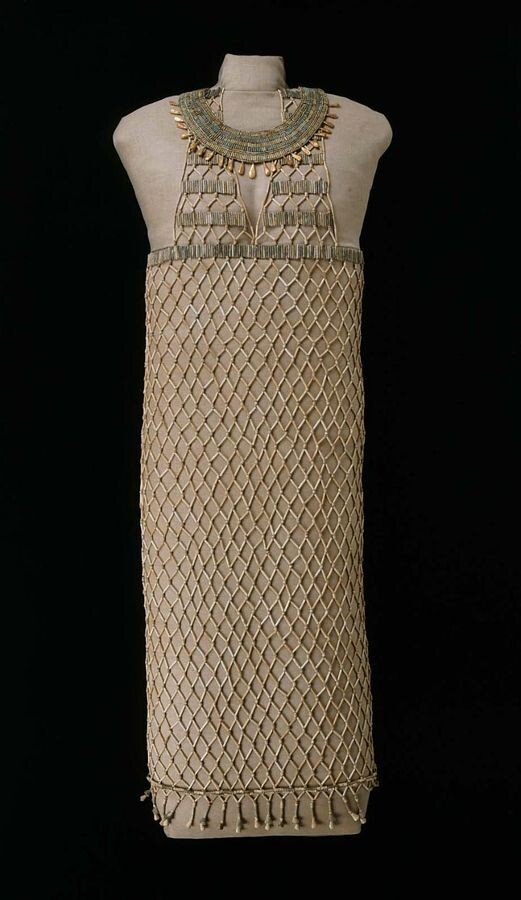 Платье из биднета в полный рост