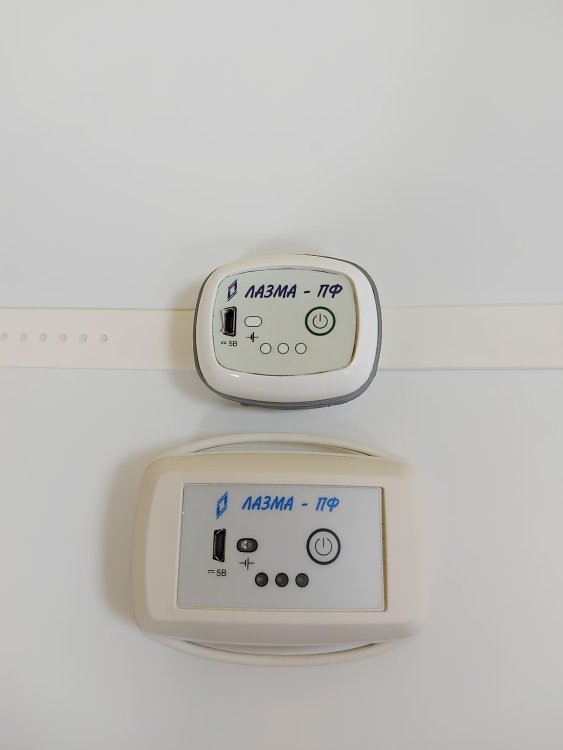 Портативный лазерный анализатор микроциркуляции крови «ЛАЗМА ПФ» в двух модификациях. Фото: Юлия Локтионова / НТЦ биомедицинской фотоники ОГУ им. И.С. Тургенева 